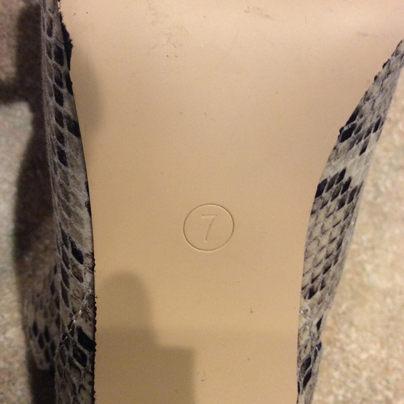 HOTSOLES LONDON REPTILE PRINT PEEP TOE HEELS - Picture 7 of 8